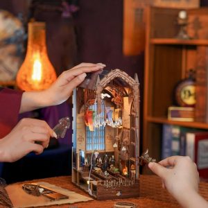 joincon Hogwarts Great Hall Harry Potter DIY Craft House – with LED Lights & Dust-proof cover – DIY Miniature Bookshelf Décor | Perfect Gift Idea!